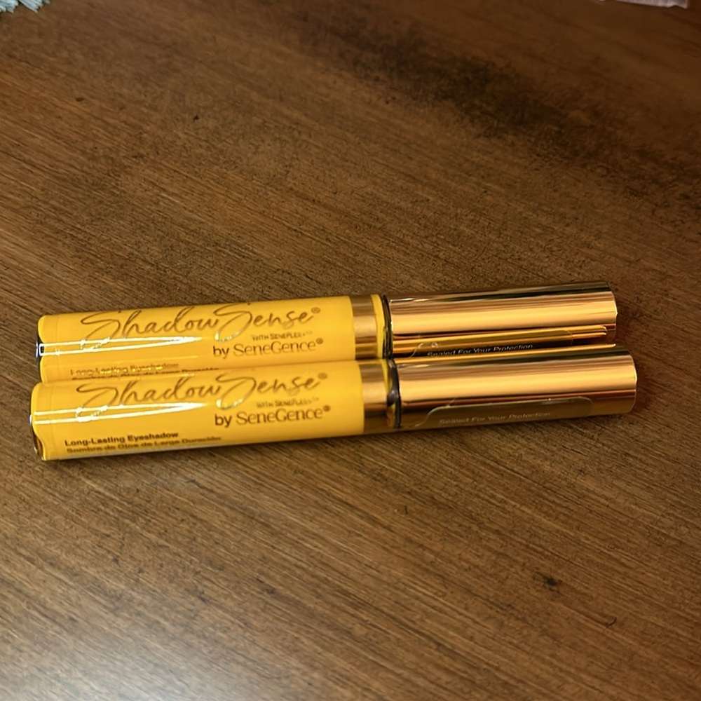 Yellow ShadowSense - Picture 2 of 2